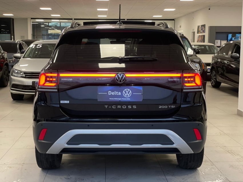 volkswagen t-cross 1.0 200 tsi total flex comfortline automatico 4p 202518