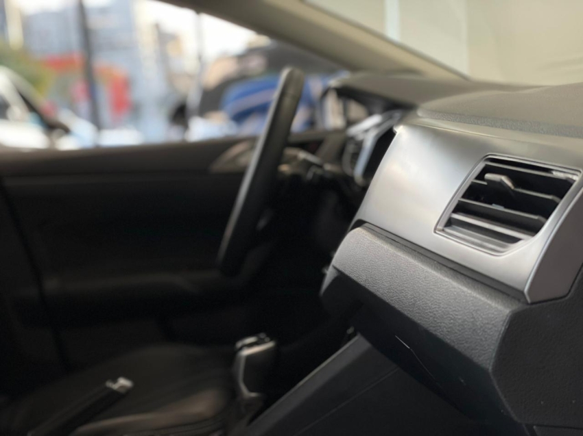 volkswagen nivus 1.0 200 tsi total flex comfortline automatico 4p 202611