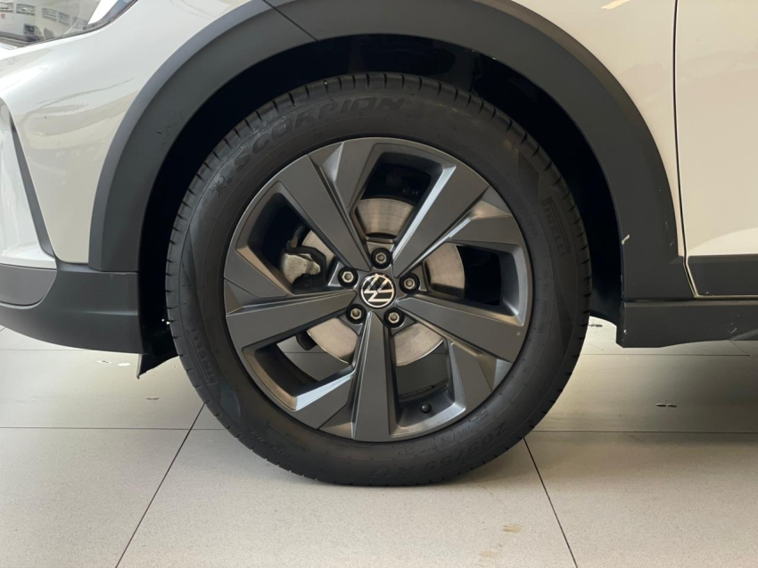 volkswagen nivus 1.0 200 tsi total flex comfortline automatico 4p 20264