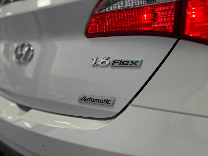 hyundai hb20 1.6 premium 16v flex 4p automatico 201514