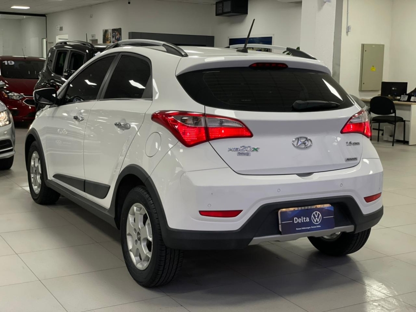 hyundai hb20 1.6 premium 16v flex 4p automatico 201517