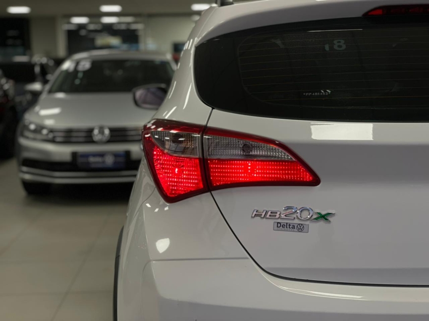hyundai hb20 1.6 premium 16v flex 4p automatico 201513