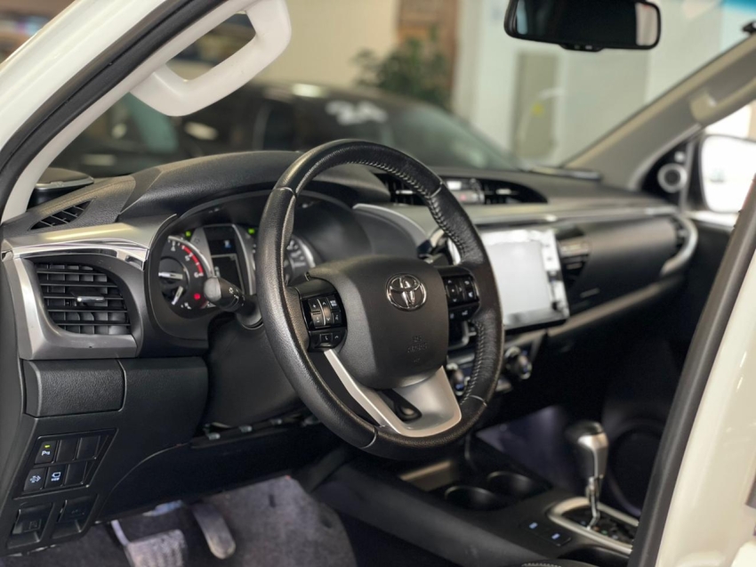toyota hilux 2.8 d-4d turbo diesel cd srx limited 4x4 automatico 4p 20227