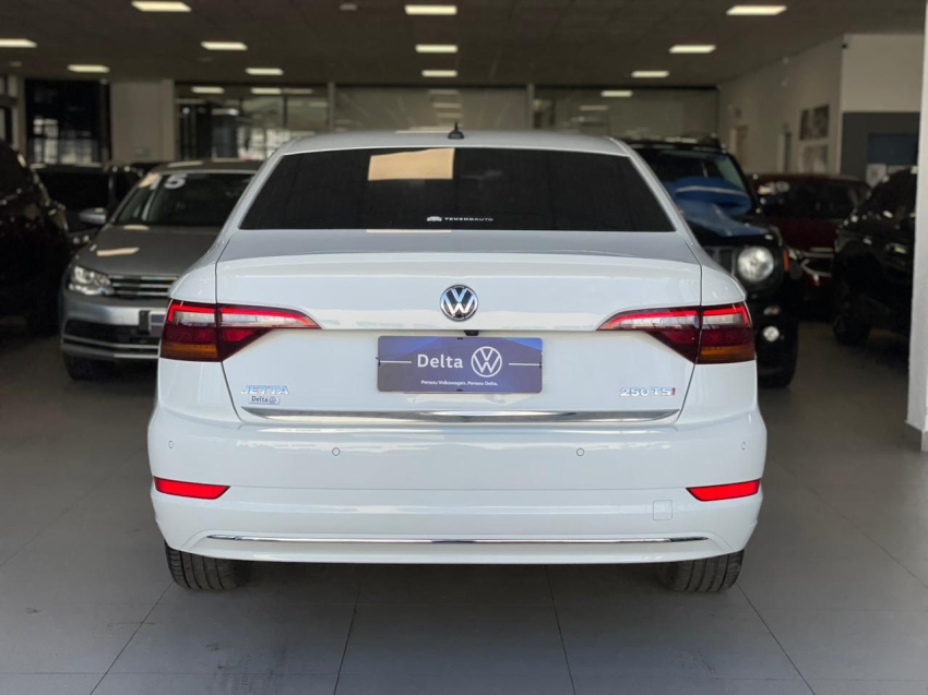 volkswagen jetta 1.4 250 tsi total flex comfortline tiptronic 4p automatico 201918