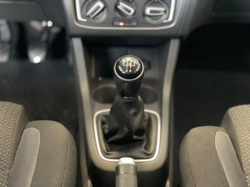 volkswagen fox 1.6 msi total flex connect 4p manual 201912