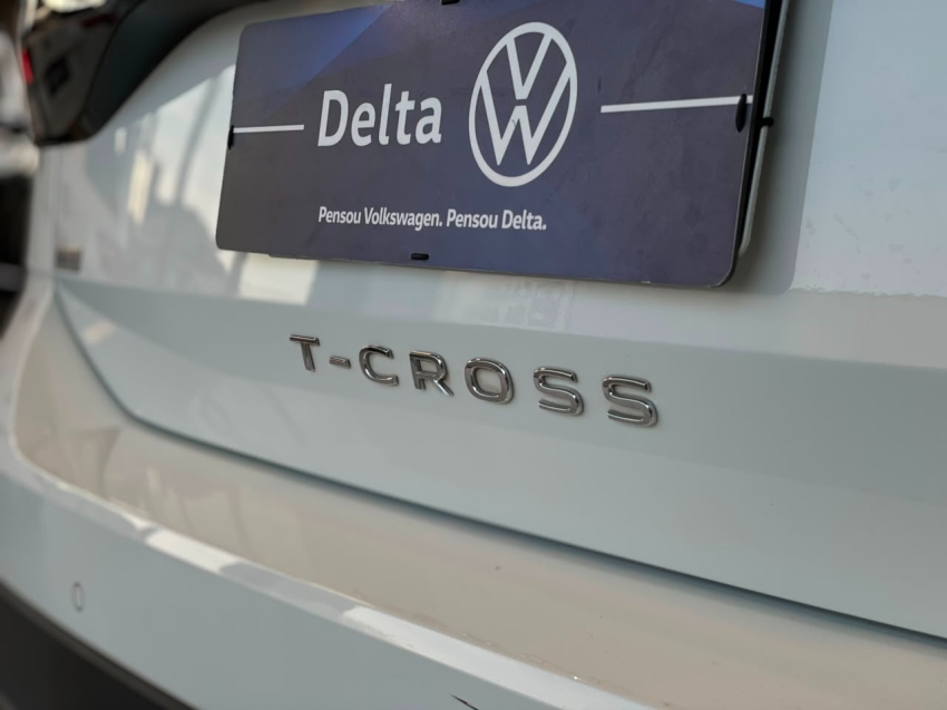 volkswagen t-cross 1.4 250 tsi total flex highline automatico 4p 202213