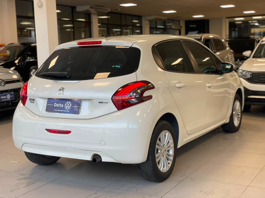 peugeot 208 1.2 active pack 12v flex 4p manual automatico 201716