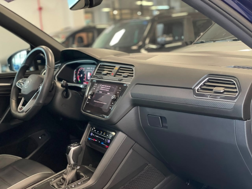 volkswagen tiguan 2.0 300 tsi gasolina allspace r-line automatico 4p 202510