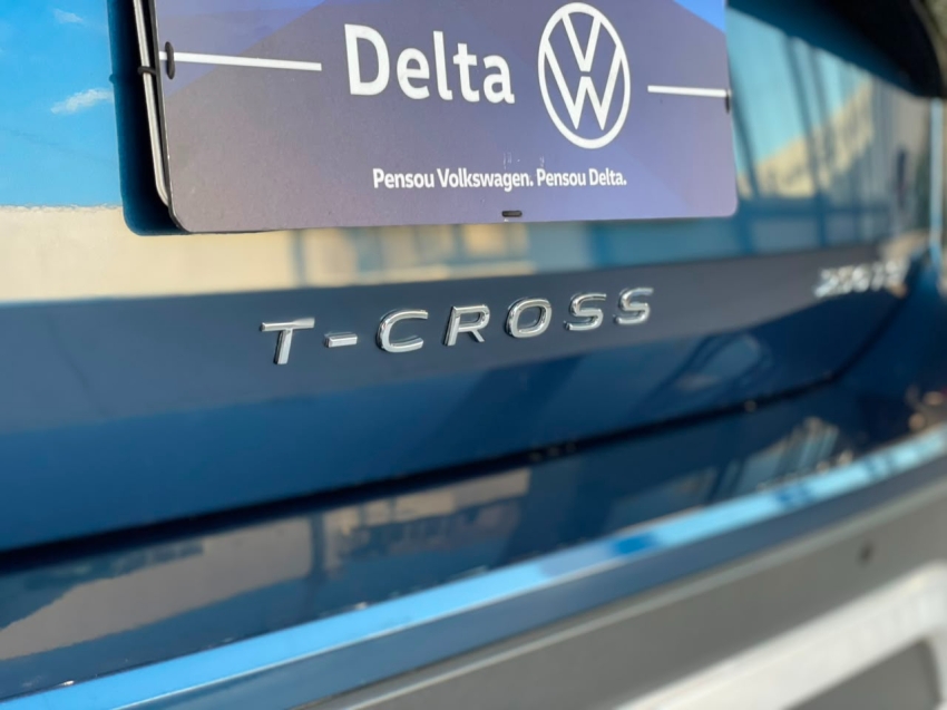 volkswagen t-cross 1.4 250 tsi total flex highline automatico 4p 202514