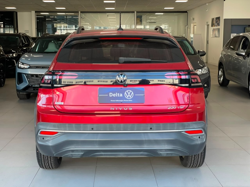 volkswagen nivus 1.0 200 tsi total flex comfortline automatico 4p 202117