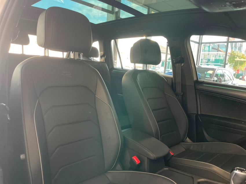 volkswagen tiguan 2.0 300 tsi gasolina allspace r-line automatico flex 4p 202412