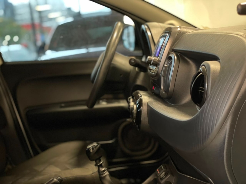 fiat mobi 1.0 evo flex like. manual 4p 201812