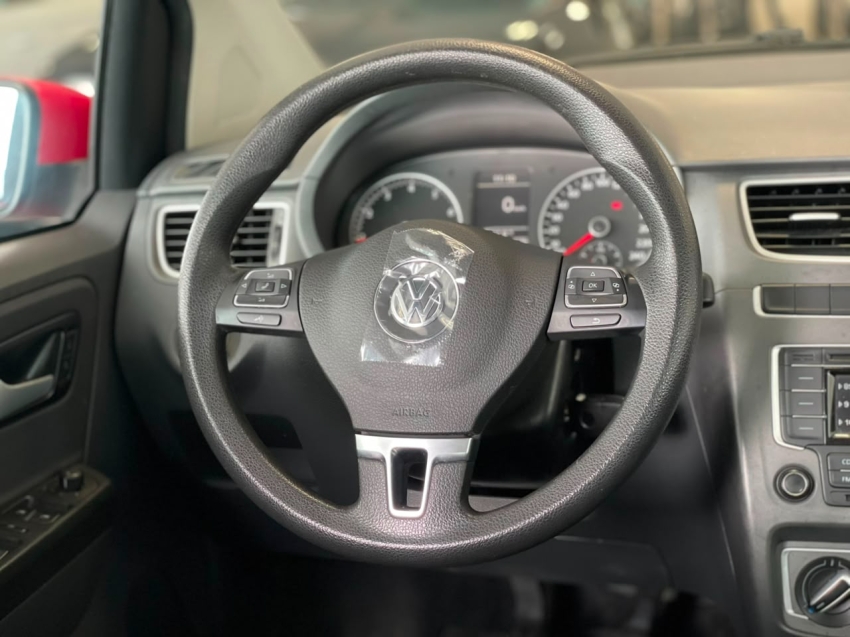 volkswagen fox 1.6 mi 8v flex 4p manual 20145