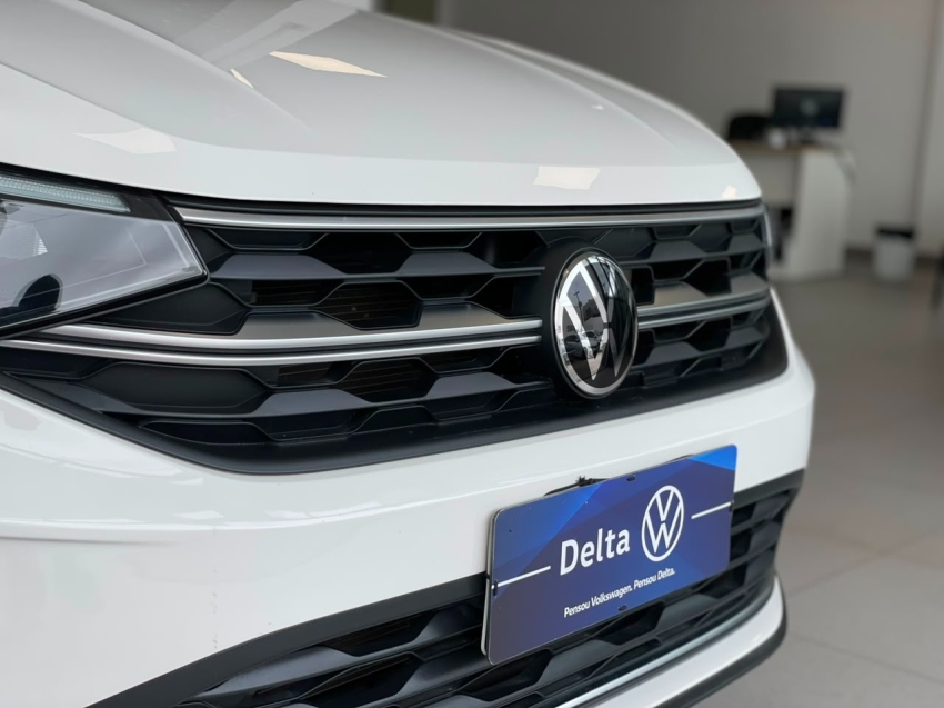 volkswagen nivus 1.0 200 tsi total flex comfortline automatico 4p 20213
