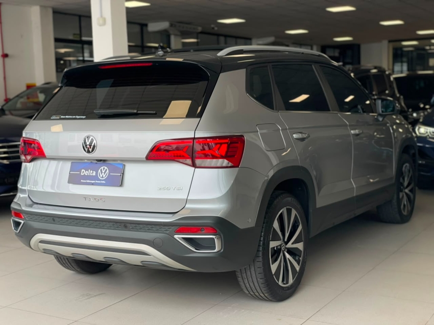 volkswagen taos 1.4 250 tsi total flex highline automatico 4p 202319