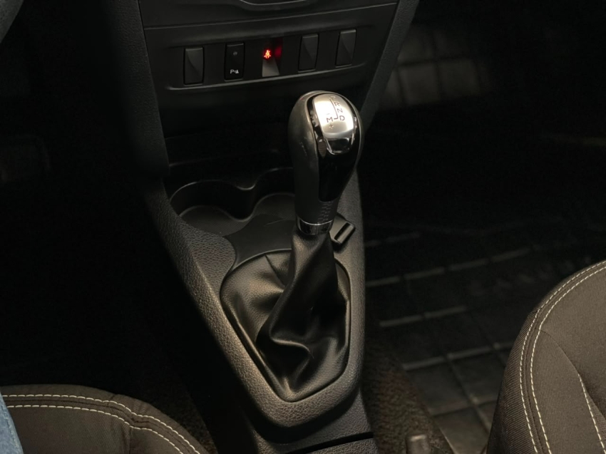 renault sandero 1.6 16v sce flex zen x-tronic 4p automatico 202012