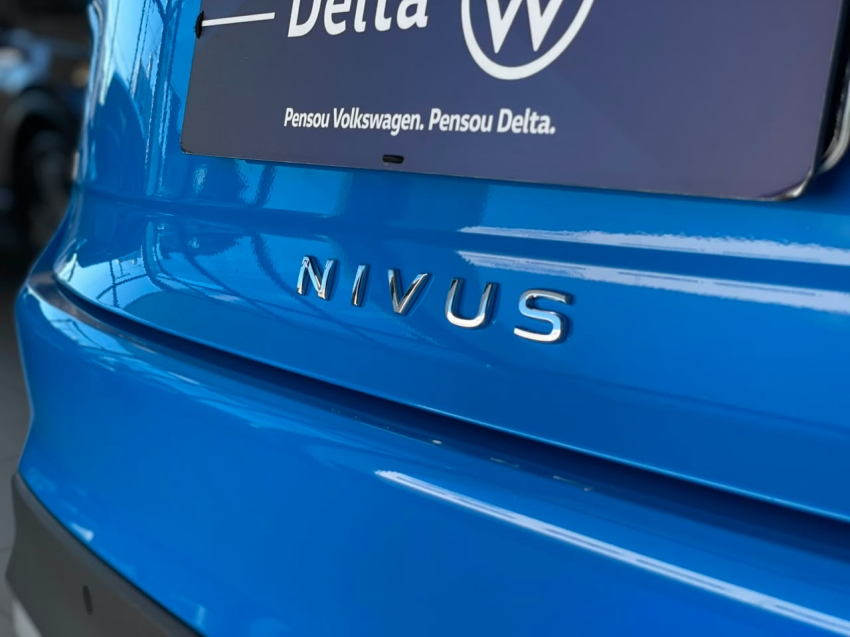 volkswagen nivus 1.0 200 tsi total flex highline automatico 4p 202514