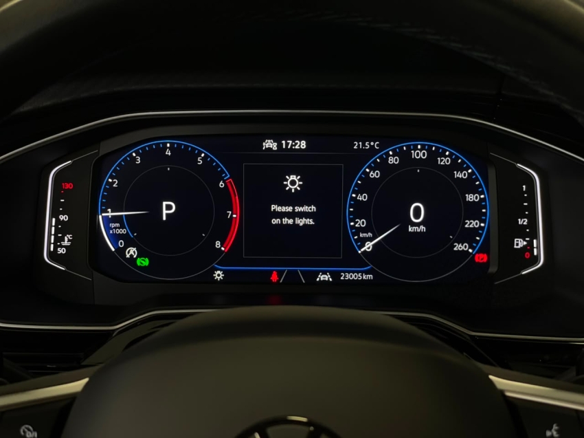 volkswagen nivus 1.0 200 tsi total flex highline automatico 4p 20255