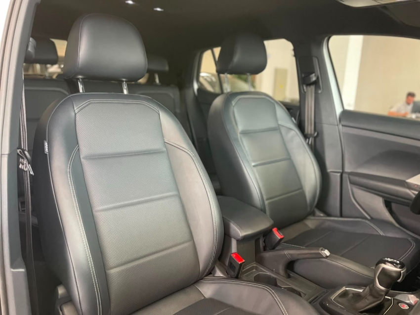 volkswagen t-cross 1.4 250 tsi total flex highline automatico 4p 202213