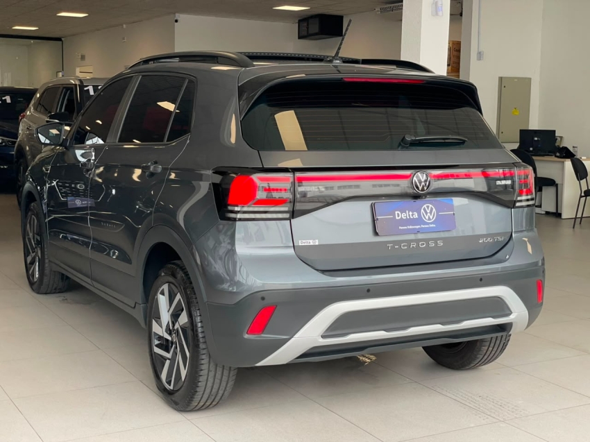 volkswagen t-cross 1.0 200 tsi total flex comfortline automatico 4p 202518
