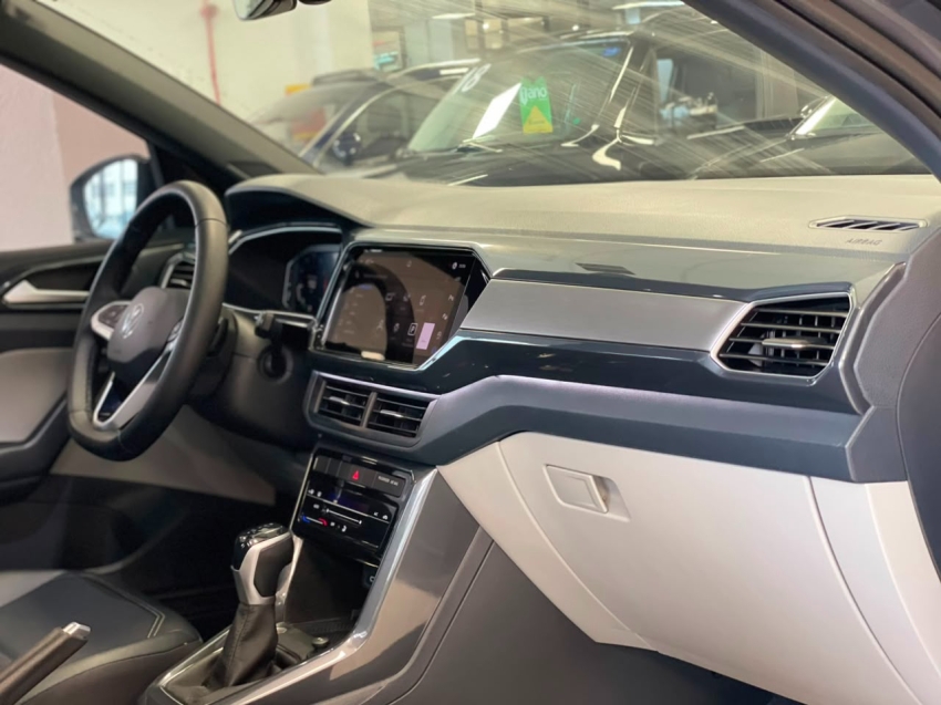 volkswagen t-cross 1.4 250 tsi total flex highline automatico 4p 202312