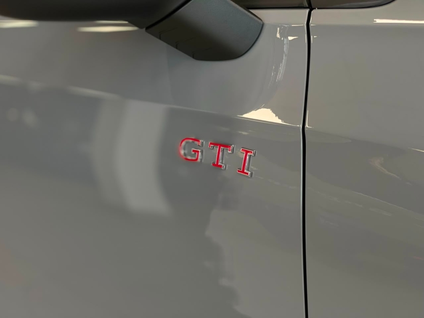 volkswagen golf 2.0 370 tsi gasolina gti dsg flex 4p automatico 20264