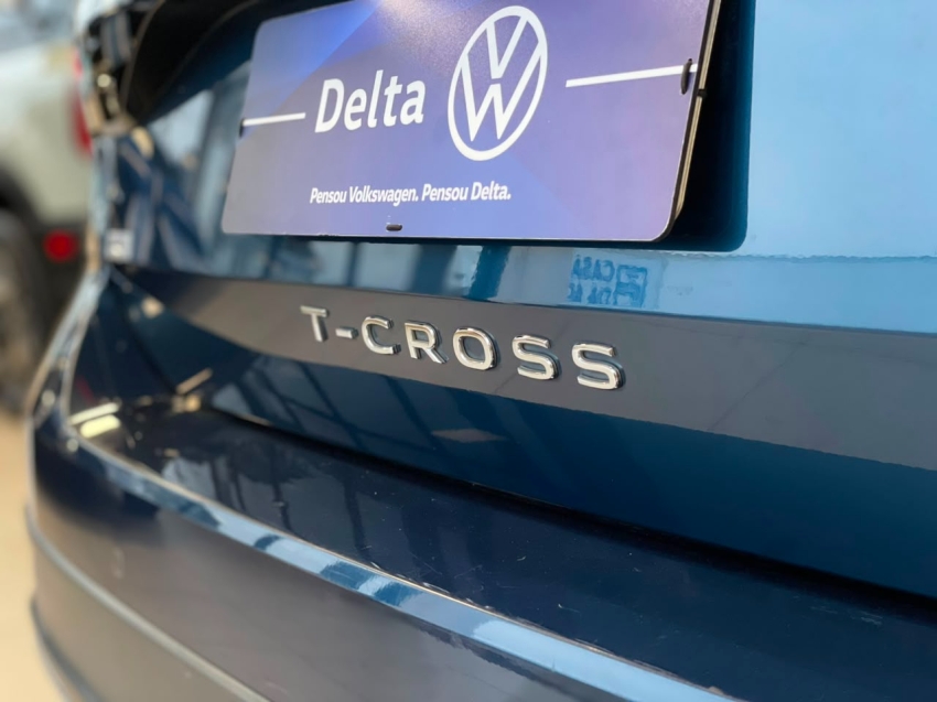 volkswagen t-cross 1.4 250 tsi total flex highline automatico 4p 202215