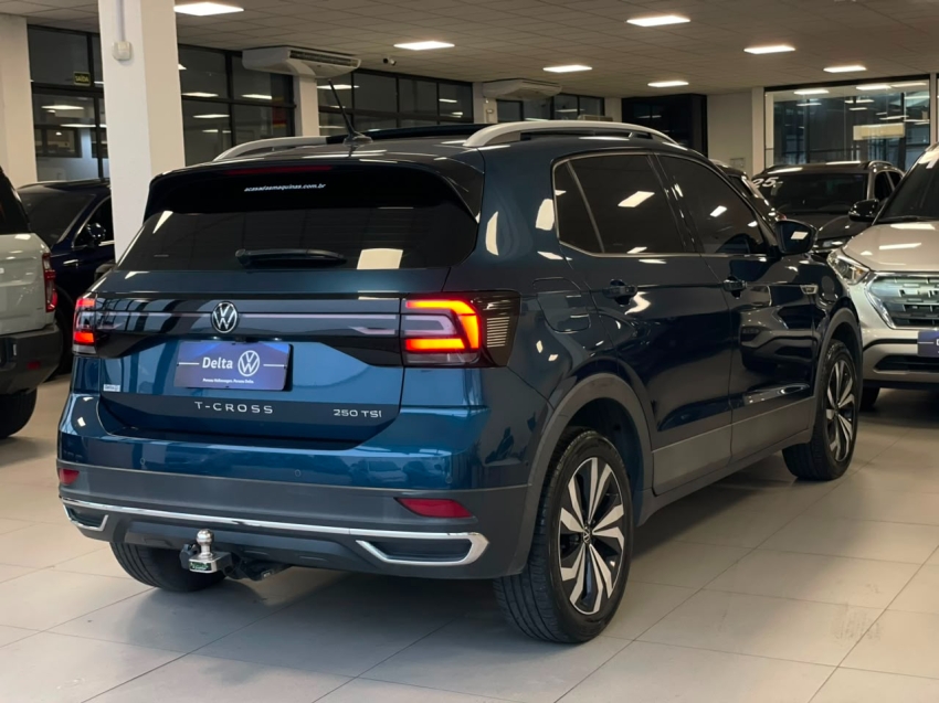 volkswagen t-cross 1.4 250 tsi total flex highline automatico 4p 202217