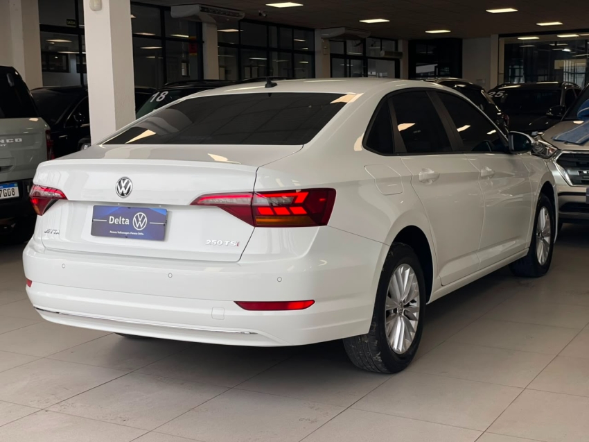 volkswagen jetta 1.4 250 tsi total flex tiptronic 4p automatico 201818