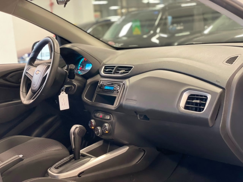 chevrolet onix 1.4 mpfi advantage 8v flex 4p automatico 201810