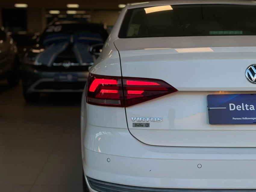 volkswagen virtus 1.0 200 tsi comfortline automatico flex 4p 202015