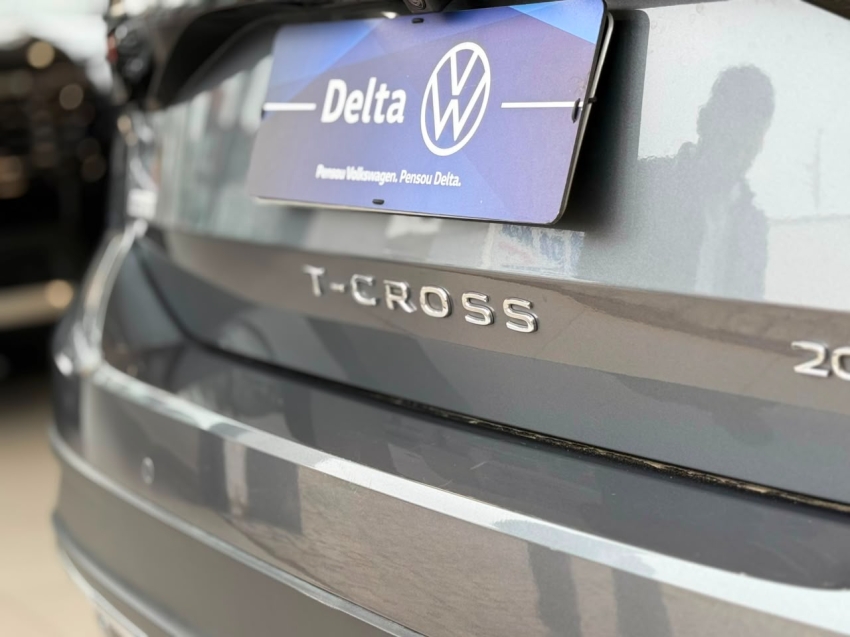 volkswagen t-cross 1.0 200 tsi total flex comfortline automatico 4p 202315