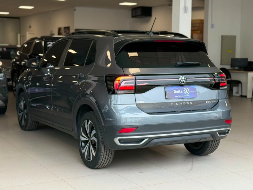 volkswagen t-cross 1.0 200 tsi total flex comfortline automatico 4p 202317