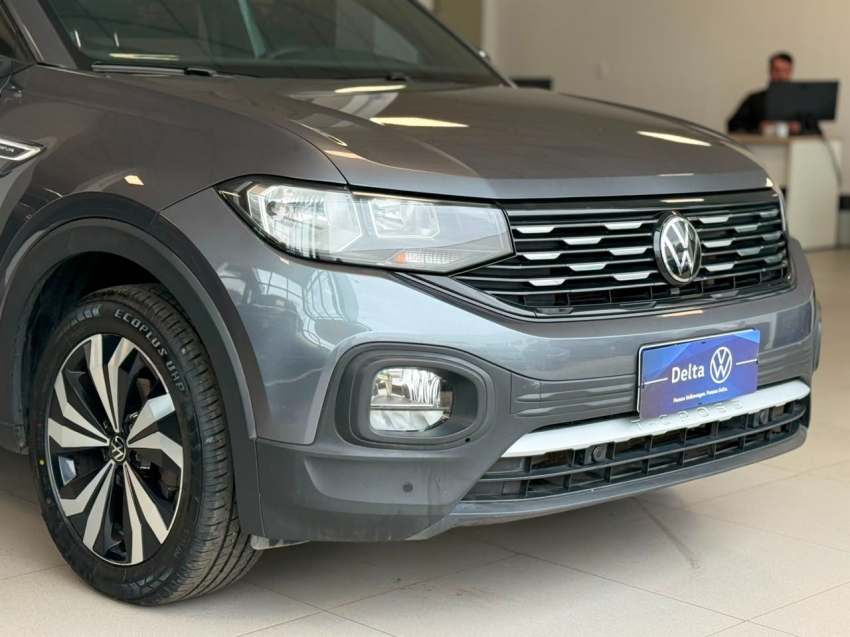 volkswagen t-cross 1.0 200 tsi total flex comfortline automatico 4p 20233