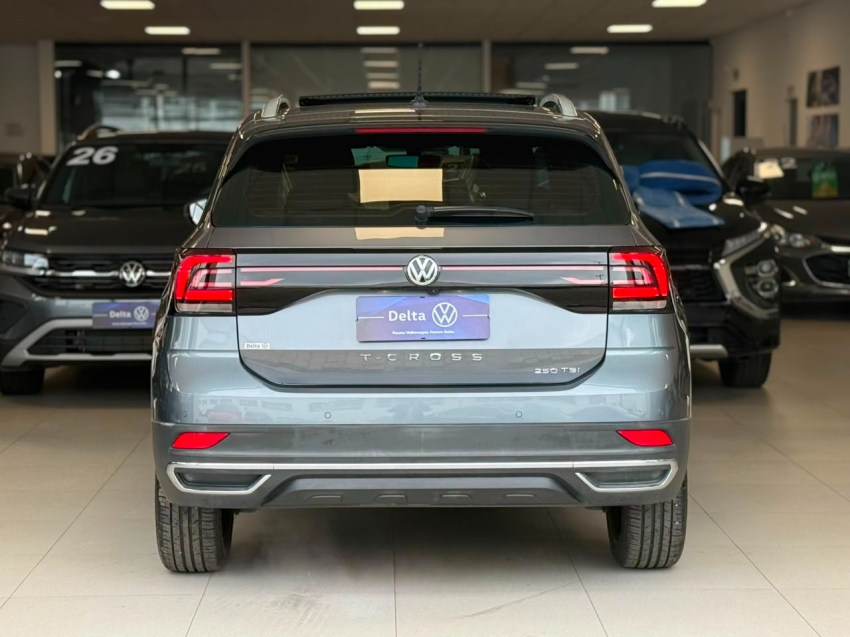 volkswagen t-cross 1.4 250 tsi total flex highline automatico 4p 202118