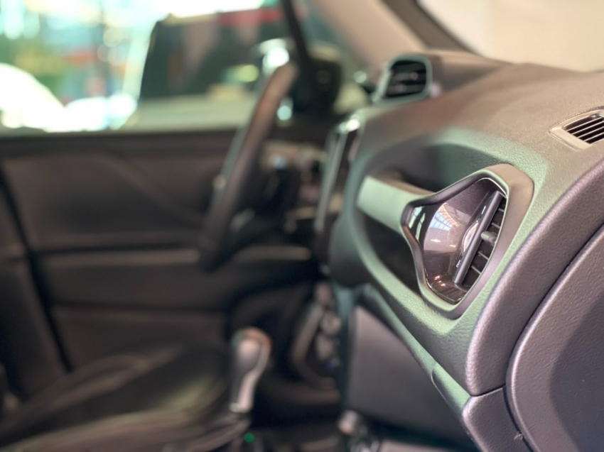 jeep renegade 1.3 t270 turbo flex longitude at6 1p automatico 202414