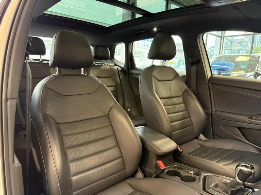 volkswagen taos 1.4 250 tsi total flex highline automatico 4p 202413