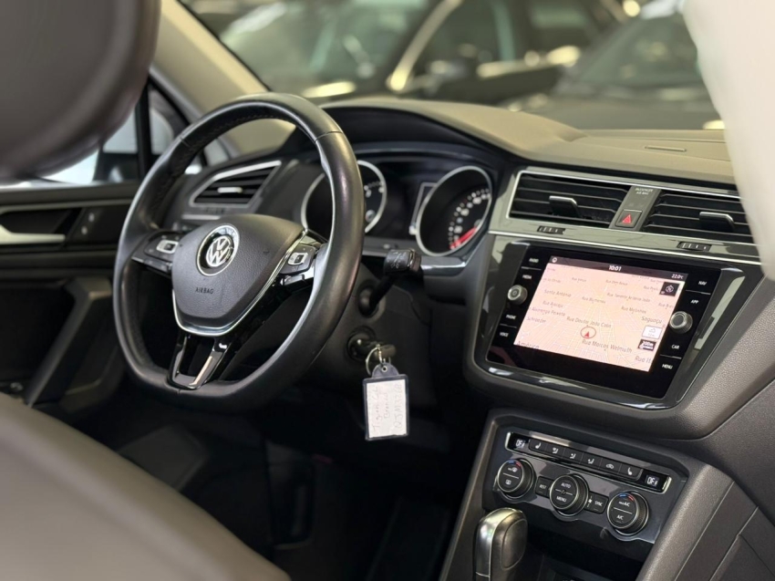 volkswagen tiguan 1.4 250 tsi total flex allspace comfortline tiptronic 4p automatico 201810