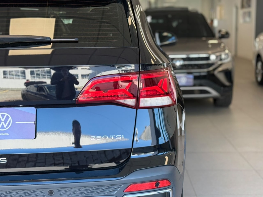volkswagen taos 1.4 250 tsi total flex highline automatico 4p 202314