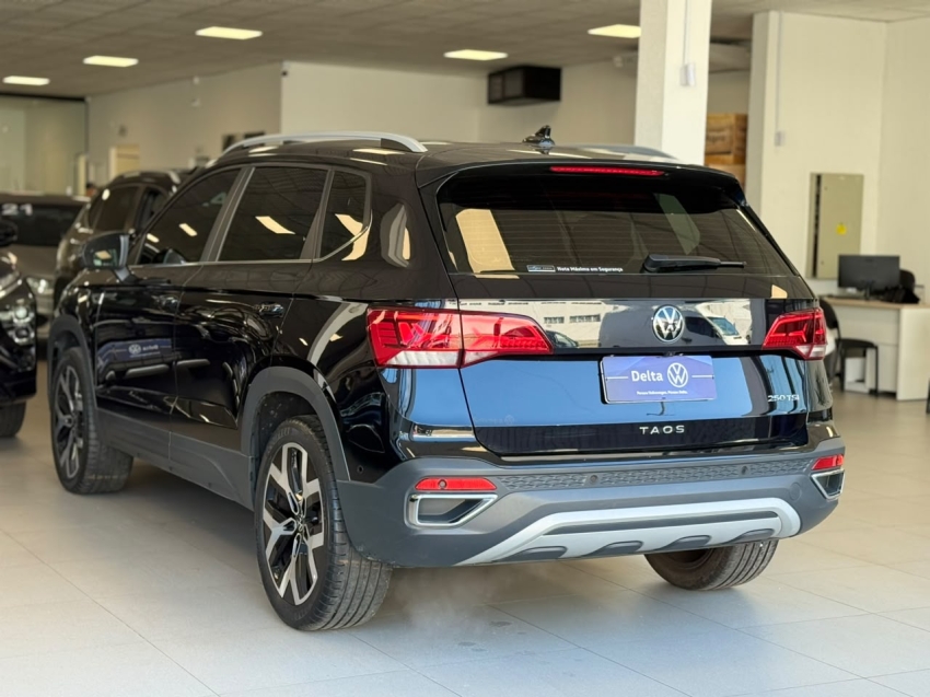 volkswagen taos 1.4 250 tsi total flex highline automatico 4p 202315
