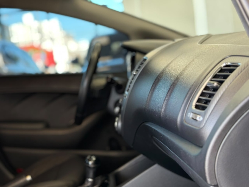 kia cerato 1.6 sx 16v flex 4p automatico 201812