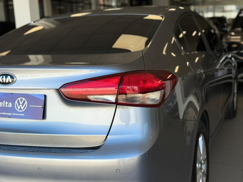 kia cerato 1.6 sx 16v flex 4p automatico 201814