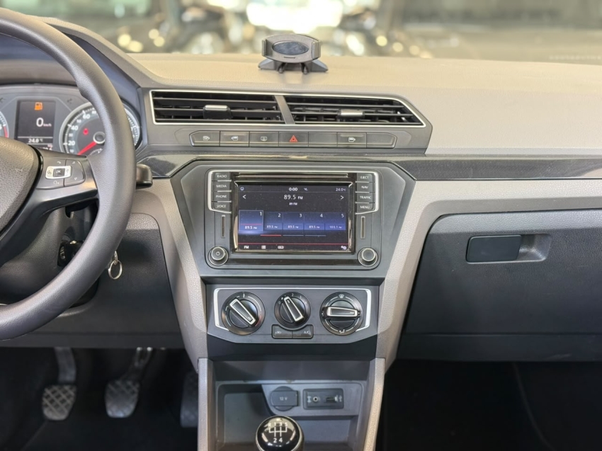 volkswagen voyage 1.6 msi totalflex comfortline 4p manual flex 20179
