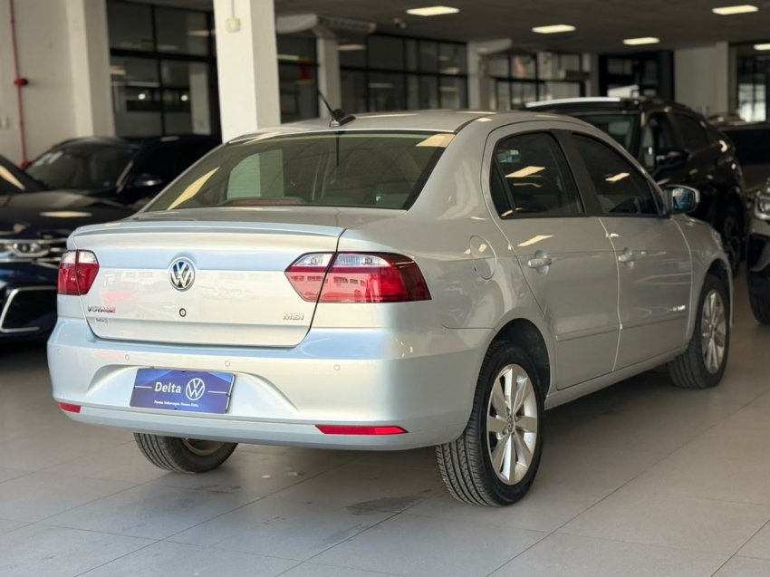 volkswagen voyage 1.6 msi totalflex comfortline 4p manual flex 201714