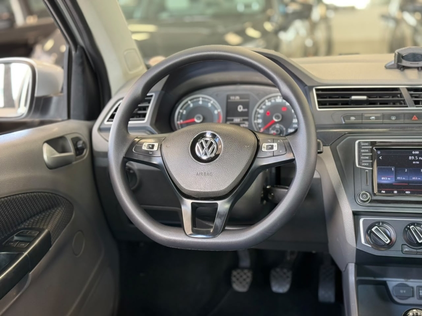 volkswagen voyage 1.6 msi totalflex comfortline 4p manual flex 201710