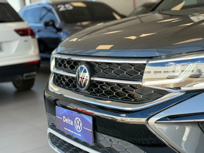 volkswagen taos 1.4 250 tsi total flex highline automatico 4p 20244