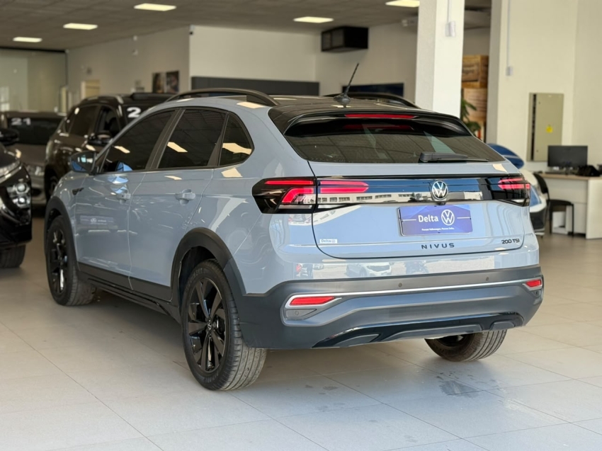 volkswagen nivus 1.0 200 tsi total flex highline automatico 4p 202416