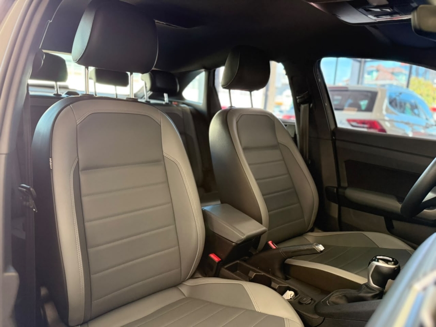 volkswagen nivus 1.0 200 tsi total flex highline automatico 4p 202413
