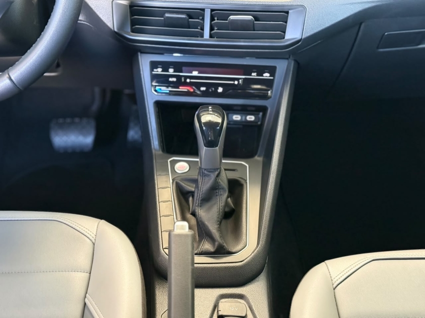 volkswagen nivus 1.0 200 tsi total flex highline automatico 4p 20249