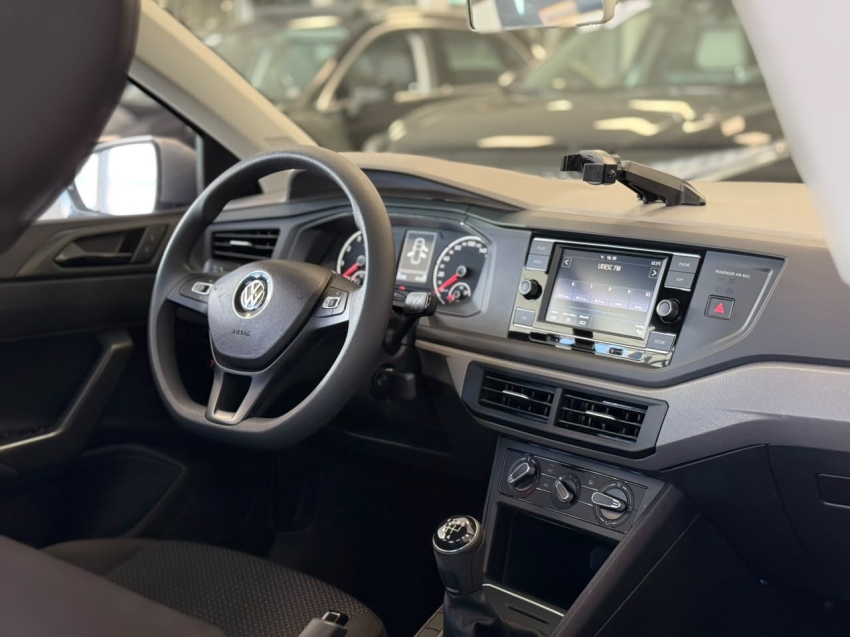 volkswagen polo 1.0 mpi total flex manual 4p 202113